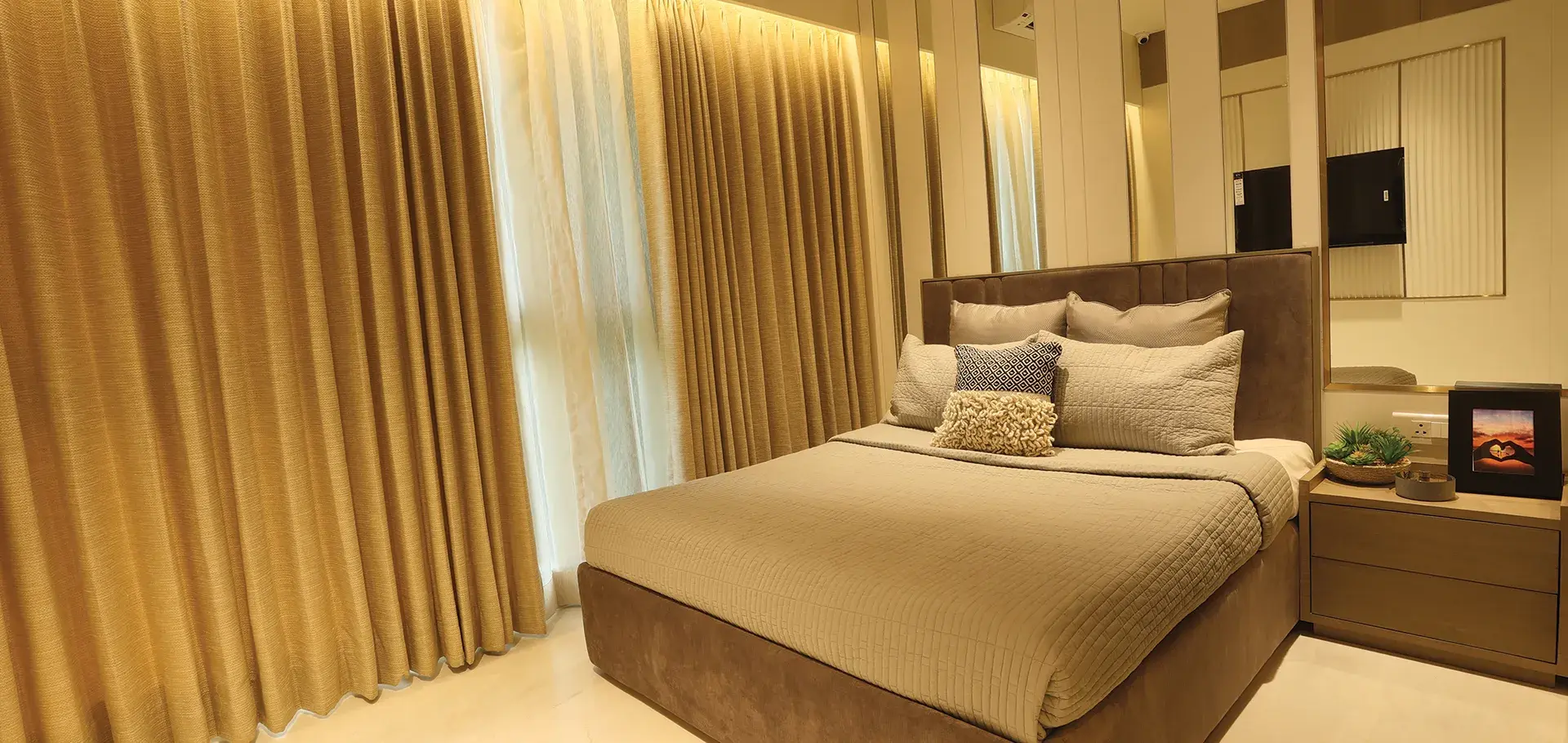 1 BHK Flats in Thane by Runwal 25 Hour life